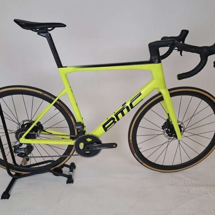 BMC Teammachine SLR01 Four yellow black white 2022 RH 58 cm Gebrauchtrad